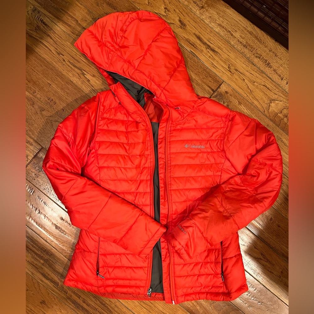 Columbia Women's Red Puffer Jacket
